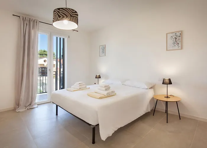 Ginestra Gialla With Pool Apartment