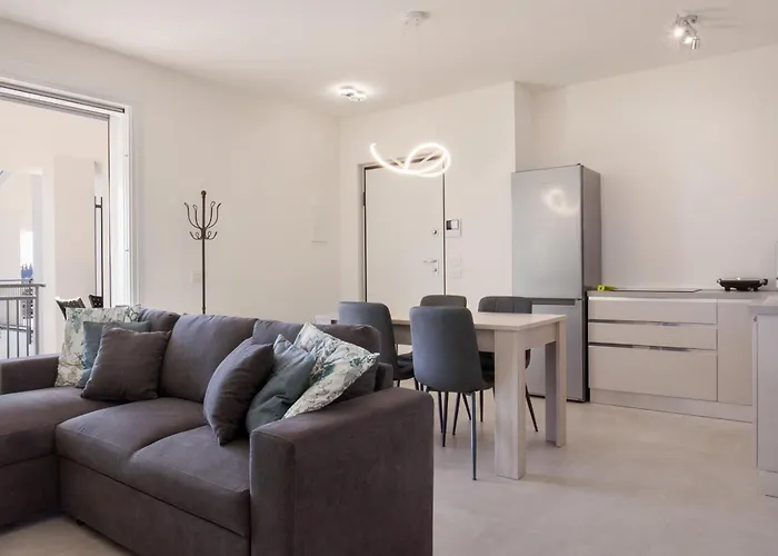 Ginestra Gialla With Pool Apartment