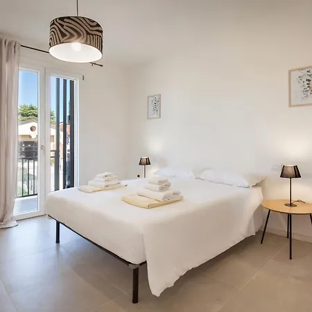 Ginestra Gialla With Pool 公寓